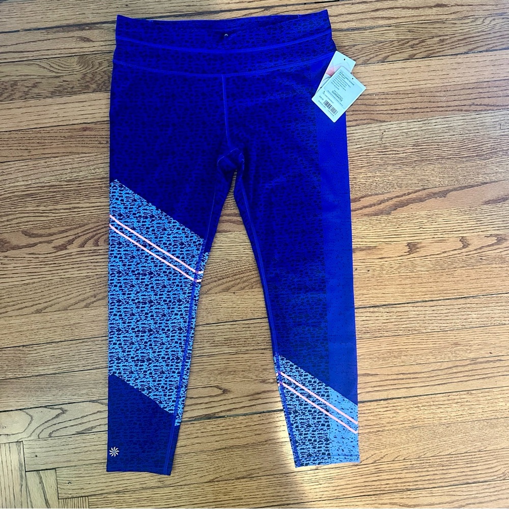 Size large 7/8 Athleta tight